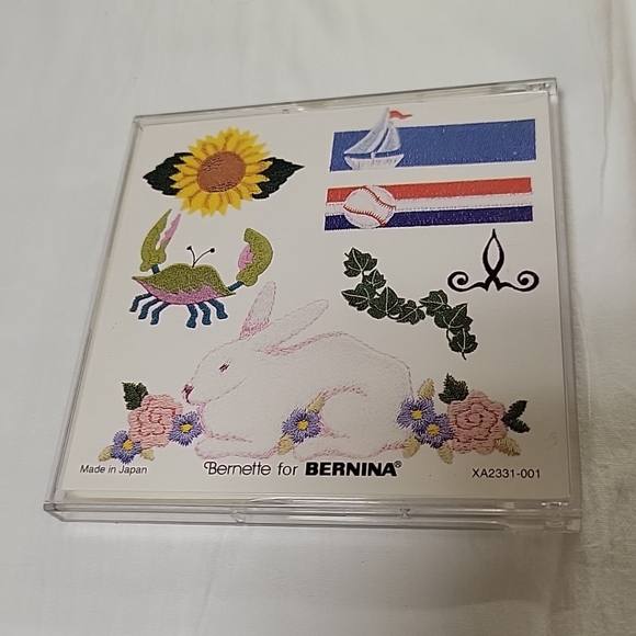 Studio Bernina Bernette Collection No. 102 Embroidery Card. UNTESTED - Picture 2 of 11